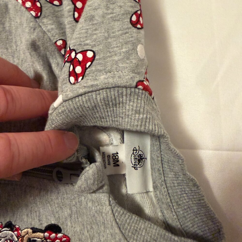 Toddler Disney Park Minnie Mouse "Its All‎ About The Bows" Jacket 18 M - Picture 2 of 4